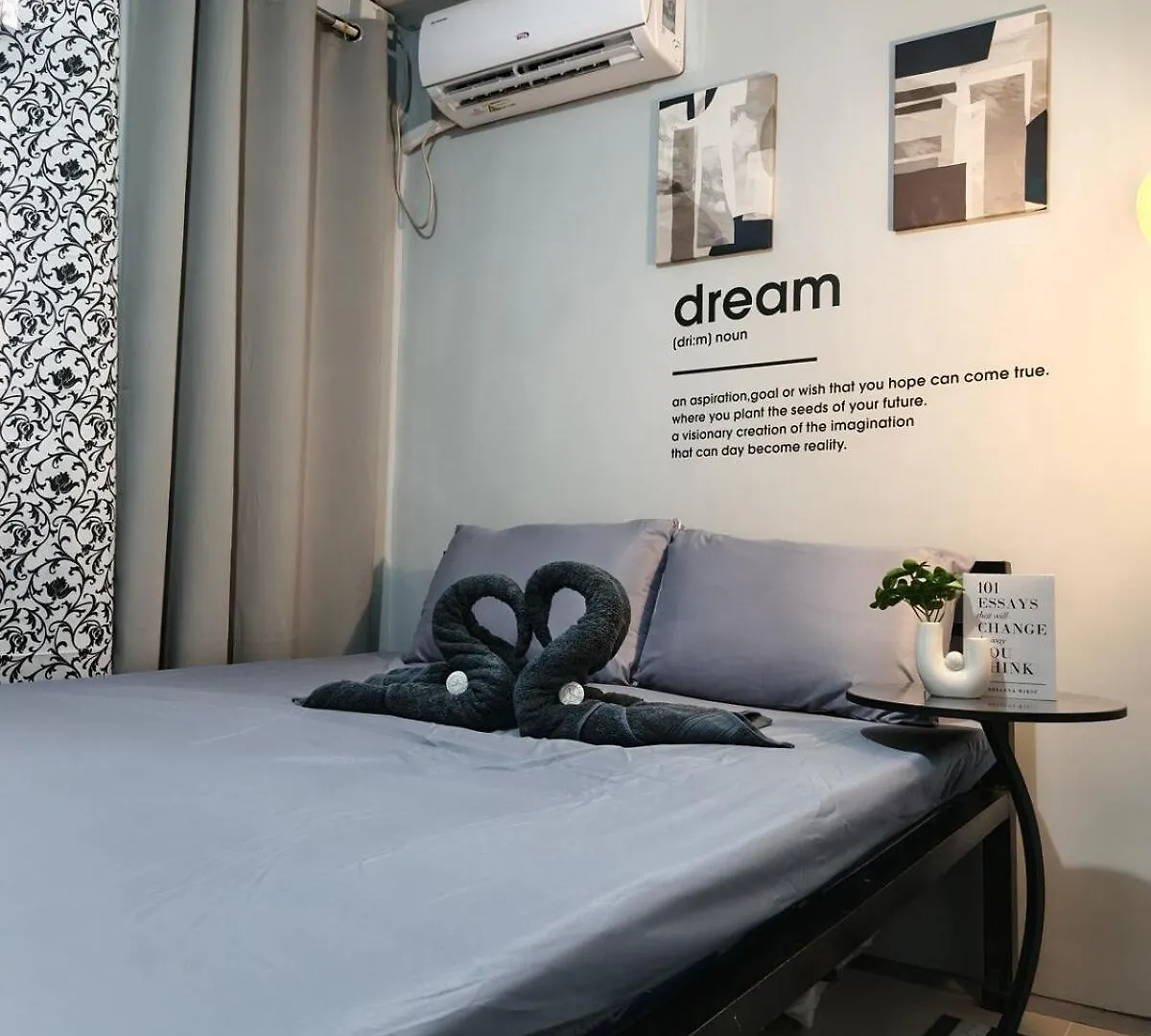 2Br Full Airconditioned Spacious-Cozy &Relaxing Davao City 0*,