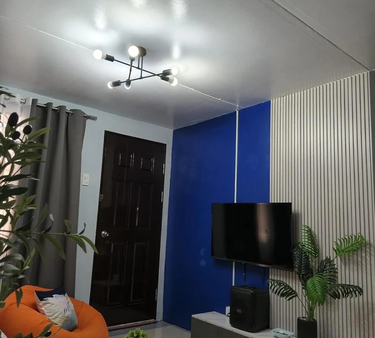 2Br Full Airconditioned Spacious-Cozy &Relaxing Davao City