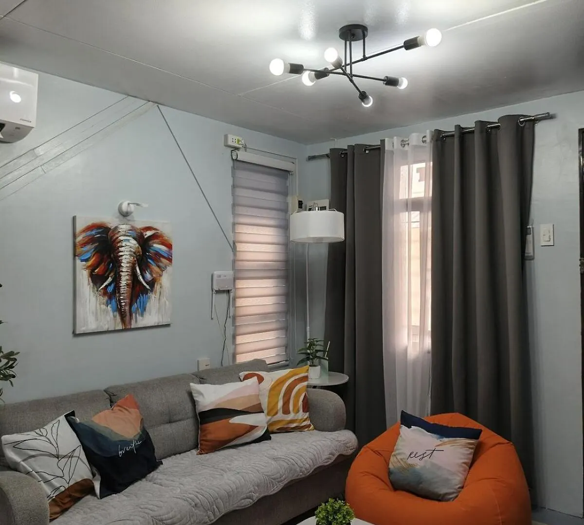 2Br Full Airconditioned Spacious-Cozy &Relaxing Davao City